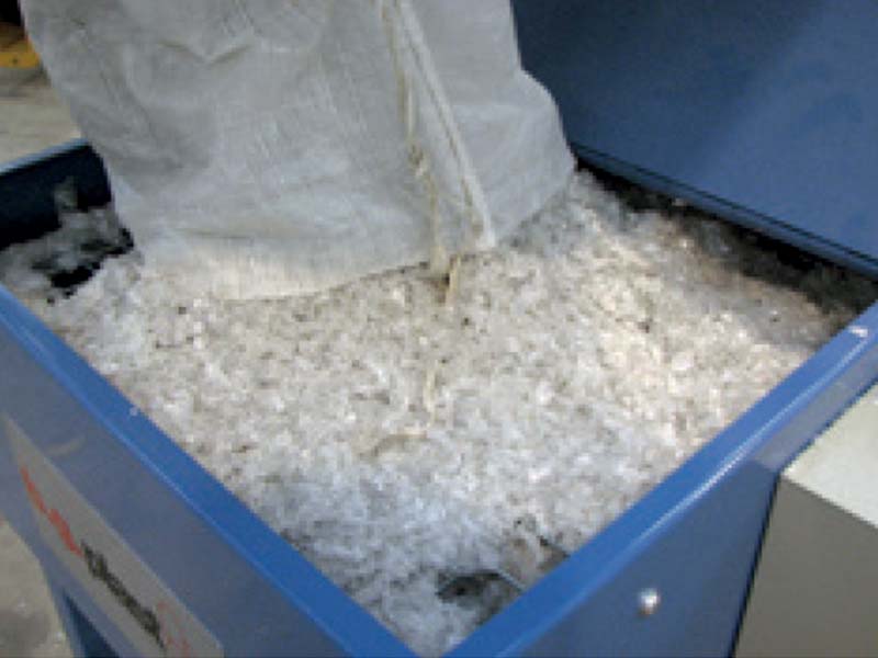 Dalla materia prima vergine o proveniente da riciclo post-consumo a foglie e lastre di ogni tipo