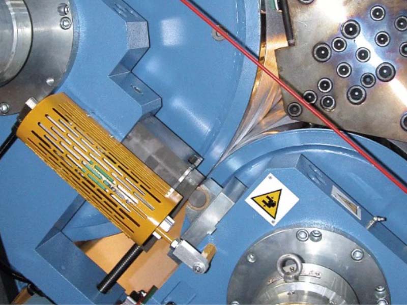 Le linee di estrusione e calandratura per fogli e membrane in TPO di BG Plast possono essere completamente personalizzate per un risultato ottimale rispetto agli obiettivi dei produttori